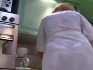 لي زوجة الأب في ال مطبخ في وقت مبكر صباح hotmoza: جنس فيديو 11 | xhamster