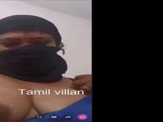 Tamil tía que muestra su gran cuerpo bailando